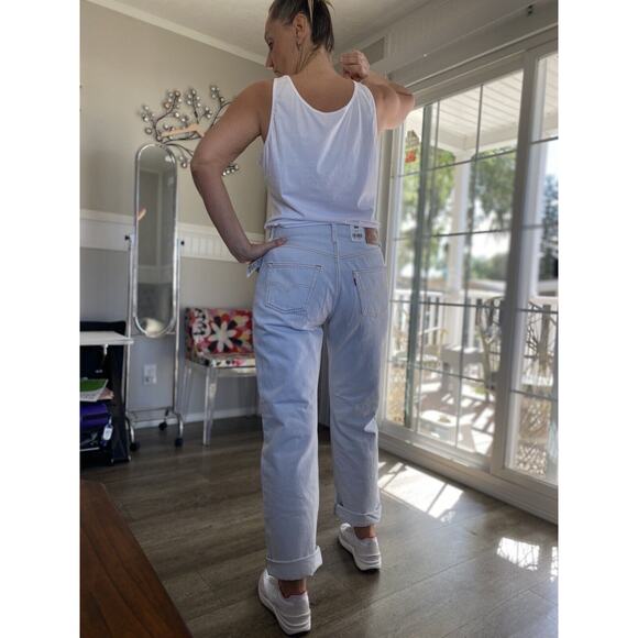 Levi’s Premium 501 '90s Jeans 100% Cotton Denim Button fly 31x32 NWT - Picture 8 of 16